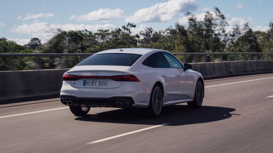  Audi S7 Sportback TFSI 2020 года  (AU) (фото 17 из 32)